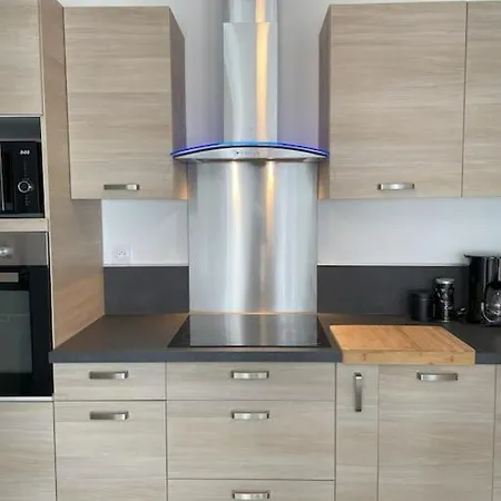 Les De Castel - Les Lauriers *