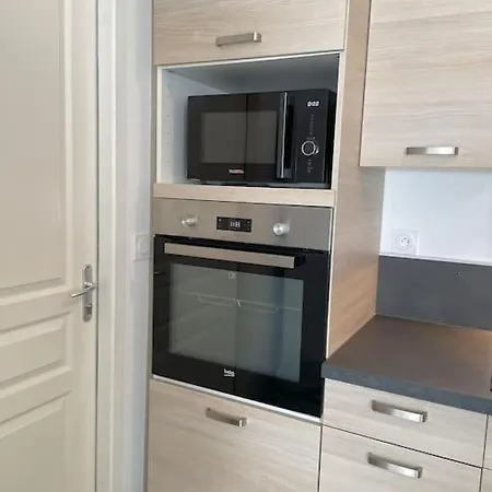 Les De Castel - Les Lauriers