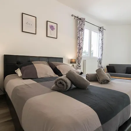 Les De Castel - Les Lauriers Castelmaurou